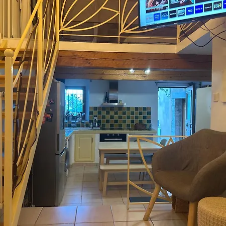 Un Cocon Au Coeur De La Vieille Apartment Hyeres